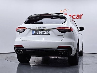 2022 Maserati LEVANTE 照片 3