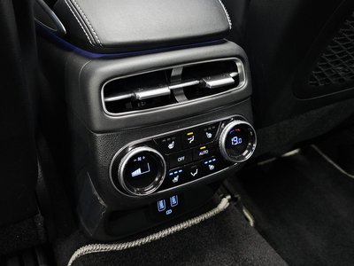 2022 Genesis GV70 — миниатюра 25