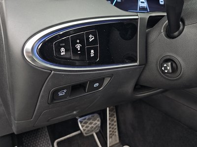 2022 Genesis GV70 — миниатюра 30