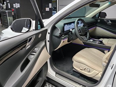 GENESIS GV80 - 10