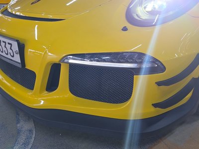 2016 Porsche 911 thumbnail 16