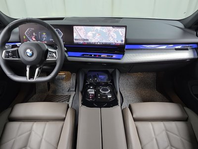 BMW 5 SERIES - 5