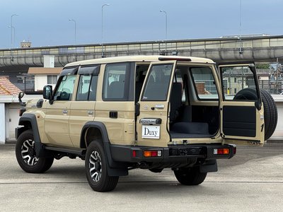 2025 Toyota LAND CRUISER 70 缩略图 33