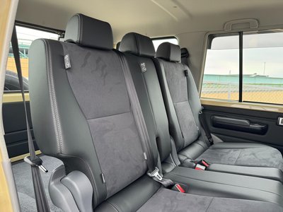 2025 Toyota LAND CRUISER 70 缩略图 72