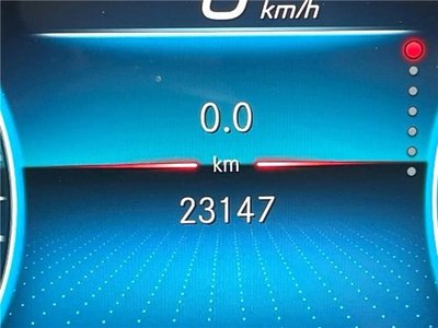 MERCEDES-BENZ GLA - 3