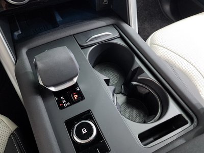 LAND ROVER DISCOVERY - 9