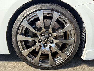 صورة مصغرة 13 لـ 2016 Lexus RC F