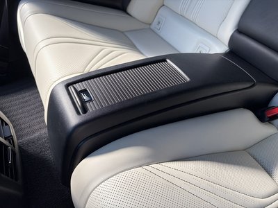 صورة مصغرة 61 لـ 2016 Lexus RC F
