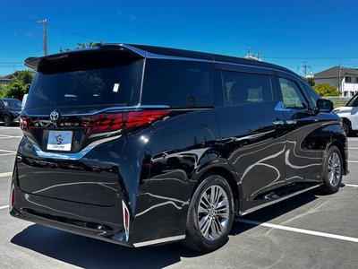 صورة 65 لـ 2023 Toyota ALPHARD