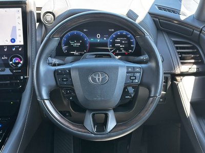 صورة 29 لـ 2023 Toyota ALPHARD