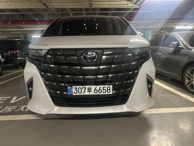 TOYOTA ALPHARD - 1