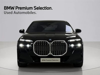 BMW 7 SERIES - 2