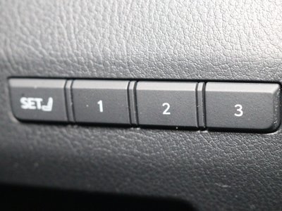 2025 Lexus GX — миниатюра 22