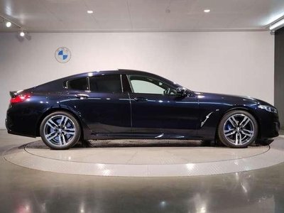 2021 BMW 8 SERIES 照片 4