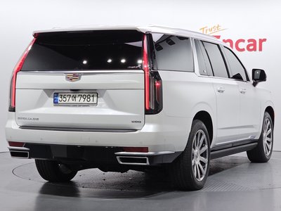 صورة 3 لـ 2021 Cadillac ESCALADE 5TH GENERATION