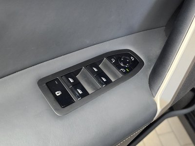 2022 BMW IX — миниатюра 27
