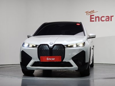 2022 BMW IX photo 2