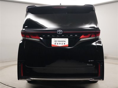 2024 Toyota VELLFIRE photo 4