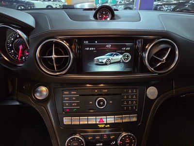 2017 Mercedes-BENZ SL — фото 10