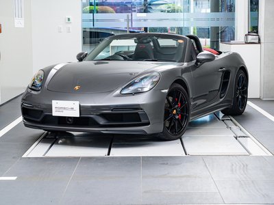 PORSCHE 718 BOXSTER