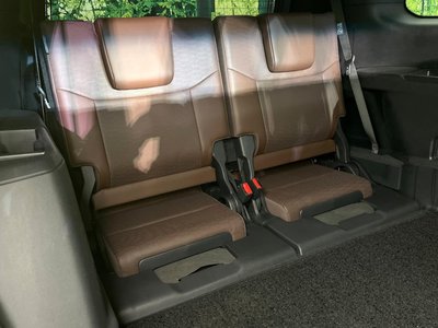 TOYOTA LAND CRUISER 250 - 9