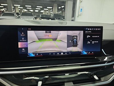 2026 BMW X5 — миниатюра 16
