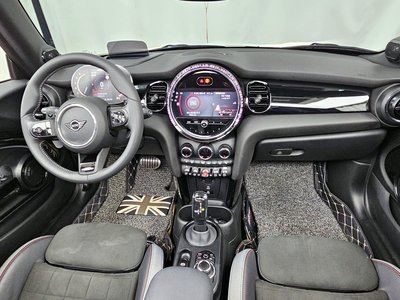 MINI CONVERTIBLE - 5