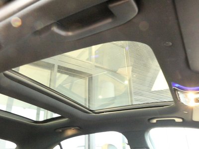 2025 MERCEDES-BENZ C-CLASS thumbnail 25