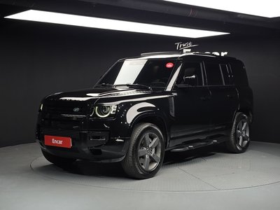 LAND ROVER DEFENDER - 1