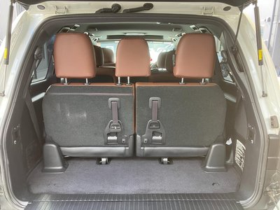 2015 Toyota LAND CRUISER 200 缩略图 36