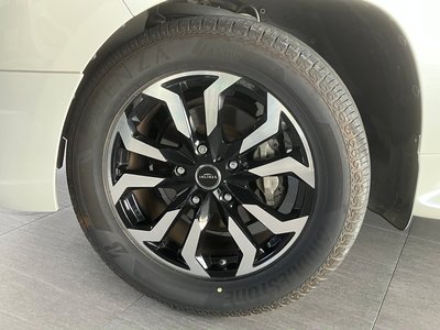 2015 Toyota LAND CRUISER 200 照片 5