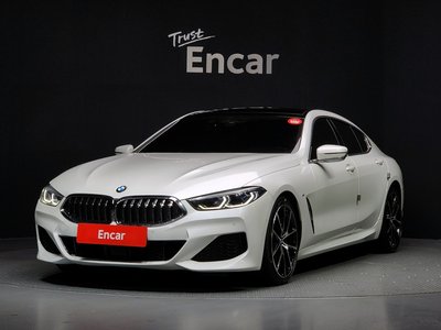 BMW 8 SERIES - 1