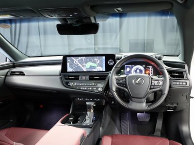 LEXUS ES - 4