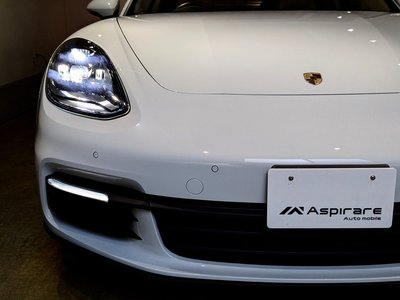 صورة 6 لـ 2017 Porsche PANAMERA