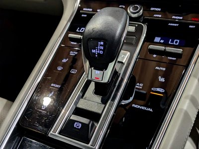 صورة مصغرة 29 لـ 2017 Porsche PANAMERA
