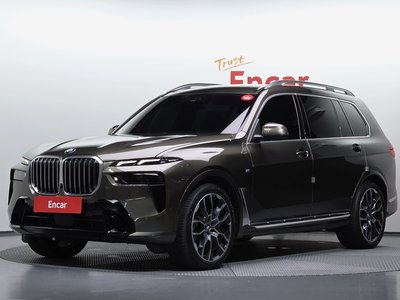 صورة 1 لـ 2023 BMW X7