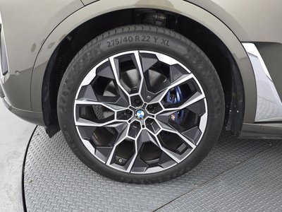 صورة 6 لـ 2023 BMW X7