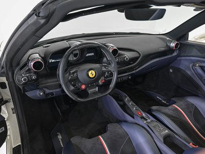 FERRARI F8 SPIDER - 3