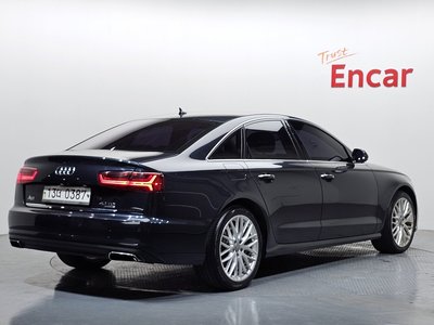 AUDI A6 - 4