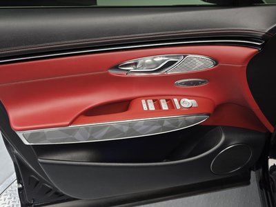 2023 Genesis GV70 — миниатюра 14
