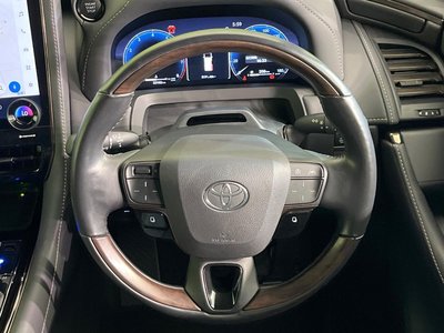 2024 Toyota ALPHARD — миниатюра 13