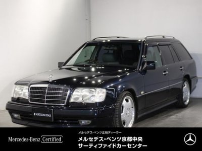 MERCEDES-BENZ E-CLASS - 1