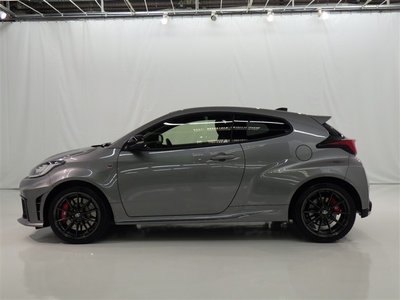 TOYOTA GR YARIS - 4