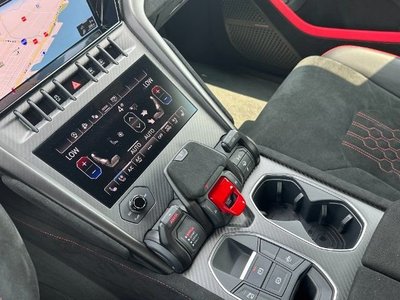2026 Lamborghini URUS 缩略图 22