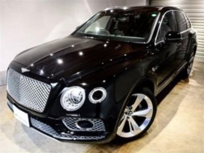 BENTLEY BENTAYGA - 1