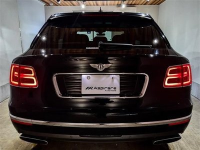 BENTLEY BENTAYGA - 5