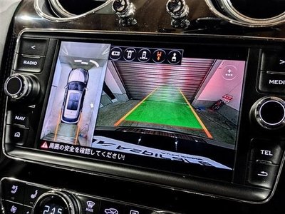 BENTLEY BENTAYGA - 9