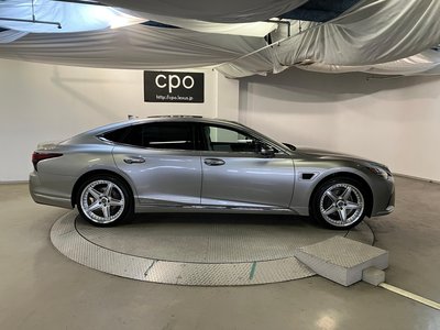2021 Lexus LS thumbnail 12