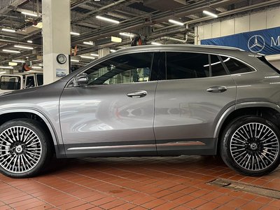 MERCEDES-BENZ EQA - 3