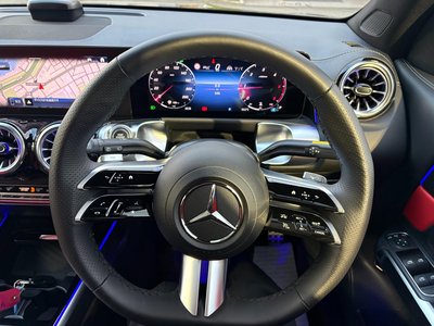 2026 Mercedes-BENZ GLB — миниатюра 22